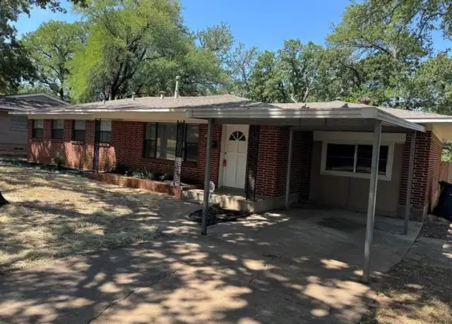 Property at 804 Gaye Ln, Arlington, TX, 76012, 3 beds, 2 baths, [object Object]