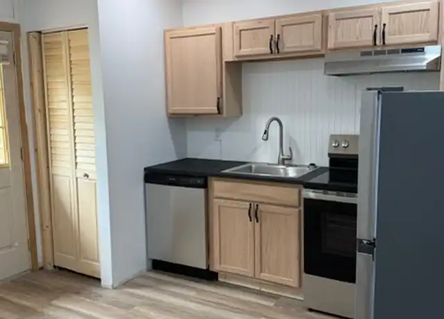 Property at 2035 O'Neil Rd Unit A, Newport, TN, 37821, 2 beds, 1 bath, [object Object]