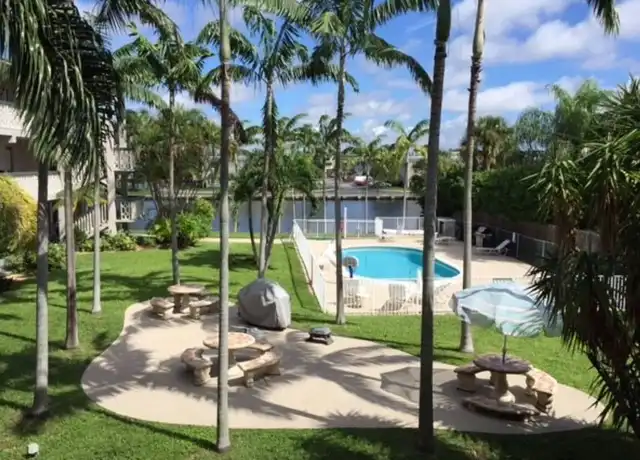 Property at LA BELLE HARBOR CONDOS - 6540 NE 18th Ave, Fort Lauderdale, FL, 33308, 2 beds, 1.5 baths, [object Object]