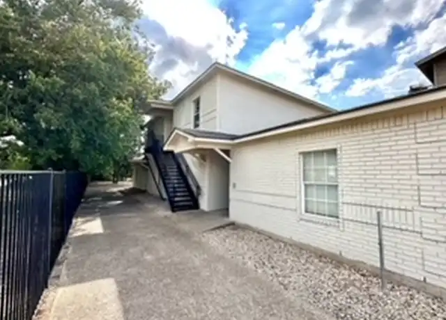 Property at 629 S 5th St, Waco, TX, 76706, 3 beds, 3 baths, [object Object]