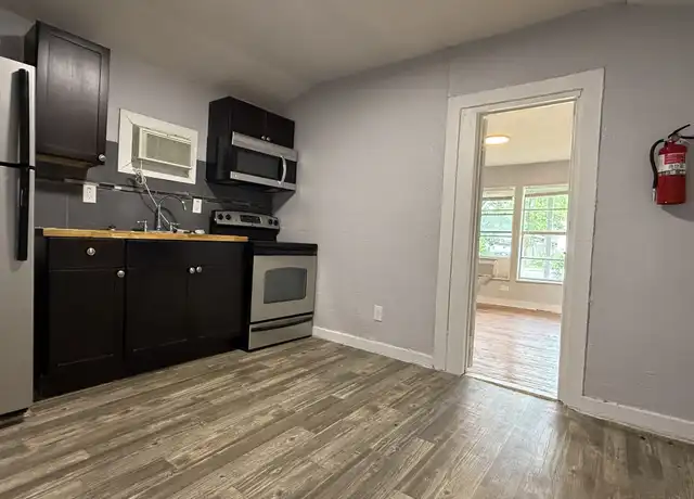 Property at 6318 Macdona St Unit B, San Antonio, TX, 78221, 2 beds, 1 bath, [object Object]