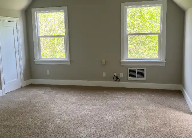 Property at 12631 34th Ave S Unit A, Tukwila, WA, 98168, 1 bed, 1 bath, [object Object]