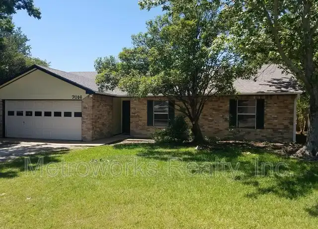 Property at 7016 Ridgetop Rd, North Richland Hills, TX, 76182, 3 beds, 2 baths, [object Object]