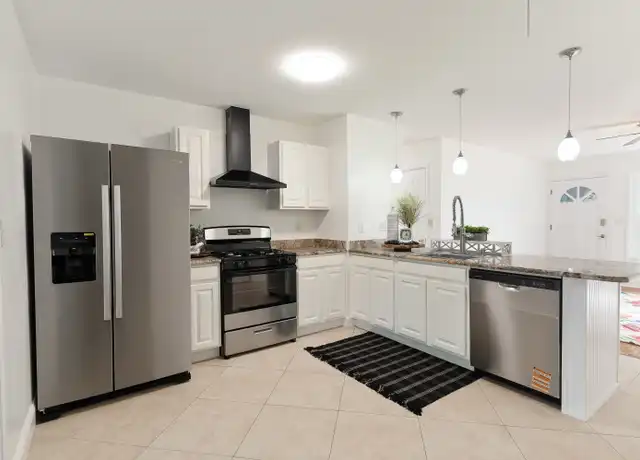 Property at 305 Meggs Dr NE, Fort Walton Beach, FL, 32548, 3 beds, 2 baths, [object Object]