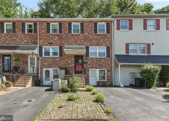 Property at 529 W Marshall St, West Chester, PA, 19380, 3 beds, 2.5 baths, [object Object]