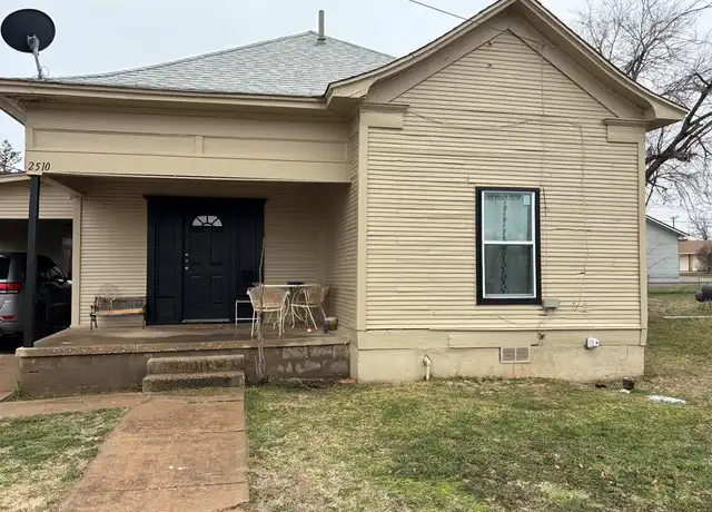 Property at 2510 29th St, Snyder, TX, 79549, 2 beds, 1 bath, [object Object]
