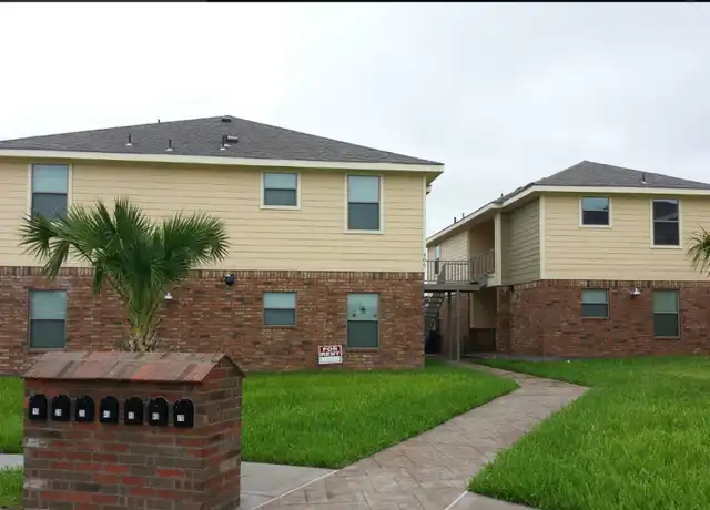 Property at 406 E 3rd St Apt 40 2nd Floor, La Joya, TX, 78560, 2 beds, 2 baths, [object Object]