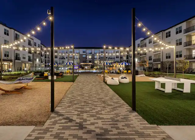 Property at 2000 Plateau Vista Blvd Unit C2-14, Round Rock, TX, 78664, 3 beds, 2 baths, [object Object]