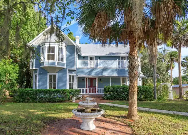 Property at 593 W Church Ave, Longwood, FL, 32750, 4 beds, 2 baths, [object Object]