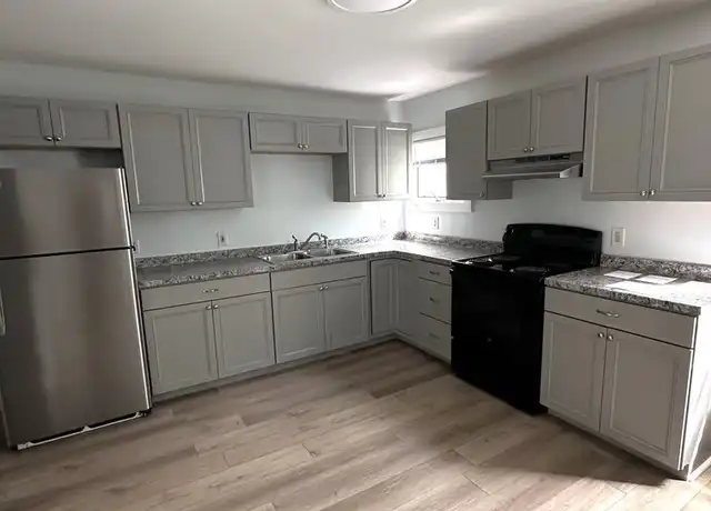 Property at 12-14 Saint Louis St, Burlington, VT, 05401, 4 beds, 1 bath, [object Object]