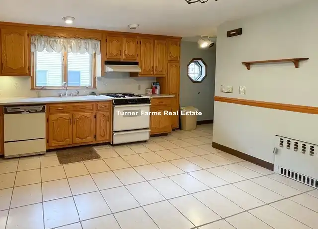 Property at 11 Bowdoin St Unit 1, Medford, MA, 02155, 4 beds, 2 baths, [object Object]