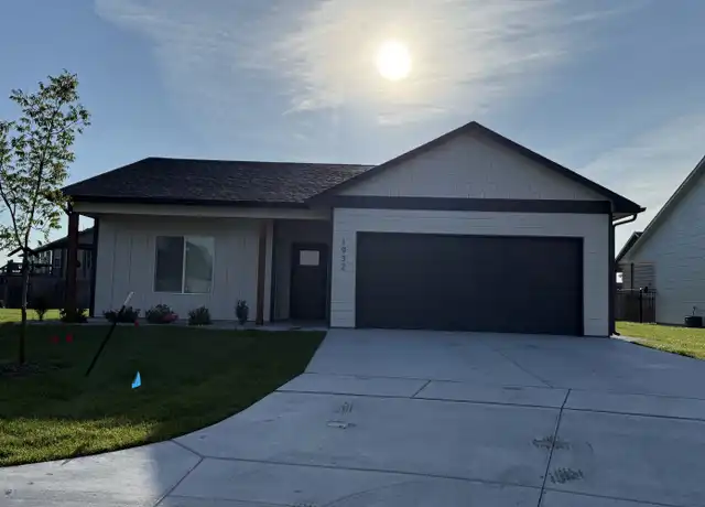 Property at 1932 E Village Estates Dr, Park City, KS, 67219, 3 beds, 2 baths, [object Object]