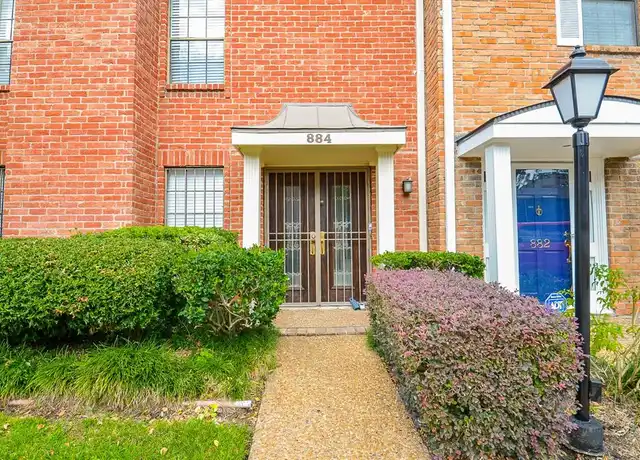 Property at 884 Augusta Dr, Houston, TX, 77057, 2 beds, 2.5 baths, [object Object]