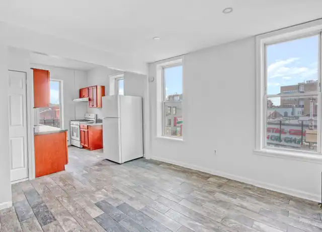 Property at 171 E 8th St Unit 3, Brooklyn, NY, 11218, 4 beds, 1.5 baths, [object Object]