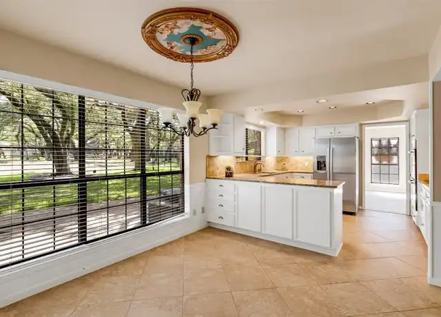 Property at 9006 Balcones Club Dr, Austin, TX, 78750, 5 beds, 3 baths, [object Object]