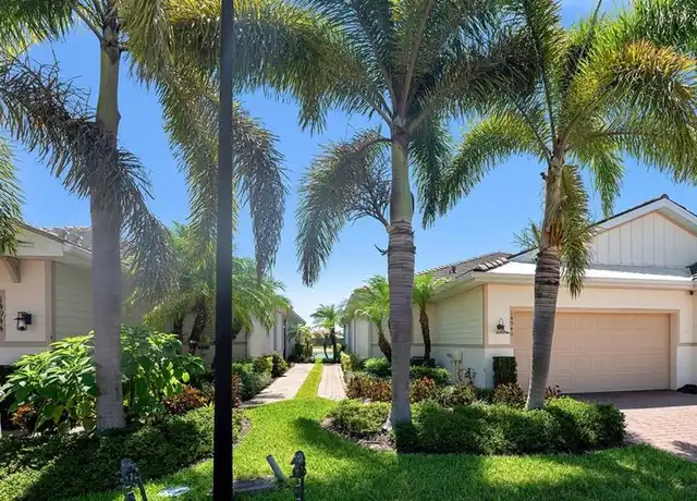 Property at 14940 Edgewater Cir, Naples, FL, 34114, 2 beds, 2 baths, [object Object]