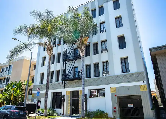 Property at The Victoria - 527 S Hobart Blvd, Los Angeles, CA, 90020, 0 beds, 1 bath, [object Object]