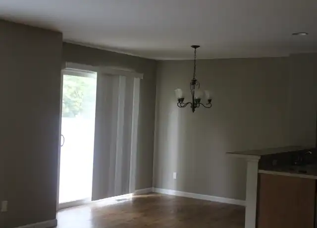 Property at 904 Sadie Ct Unit 904, Midland, MI, 48640, 3 beds, 2.5 baths, [object Object]