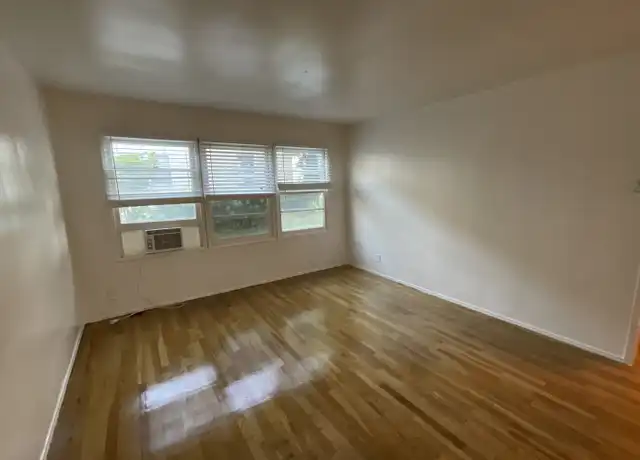 Property at 2475 Silver Lake Blvd, Los Angeles, CA, 90039, 1 bed, 1 bath, [object Object]