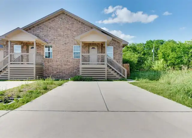 Property at 5405 Groveton St, Houston, TX, 77033, 3 beds, 2 baths, [object Object]