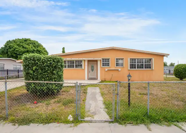 Property at 19501 NW 38th Ave Unit 1, Miami Gardens, FL, 33055, 3 beds, 2 baths, [object Object]