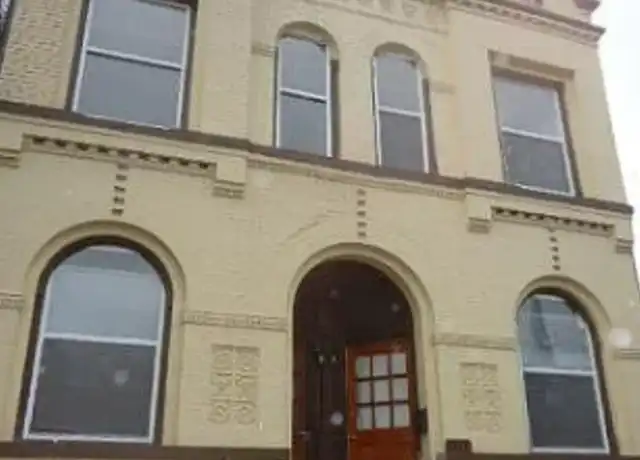 Property at 1717 S Tucker Blvd Unit C, St. Louis, MO, 63104, 4 beds, 2 baths, [object Object]