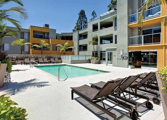 Photo of 1274 N Crescent Heights Blvd, West Hollywood, CA 90046