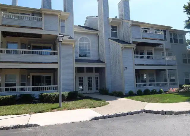 Property at 201 Salem Ct #4, Princeton, NJ, 08540, 2 beds, 2 baths, [object Object]