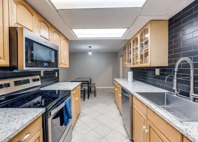 Property at 5715 Fountainwood Dr, San Antonio, TX, 78233, 1 bed, 1 bath, [object Object]