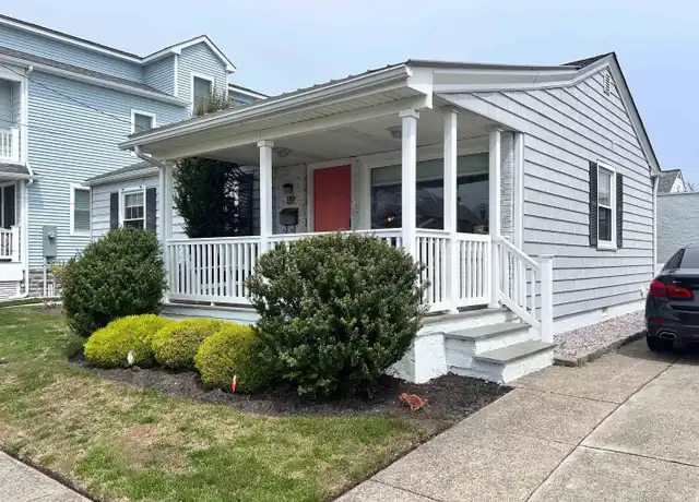 Property at 119 N Iroquois Ave, Margate City, NJ, 08402, 3 beds, 2 baths, [object Object]