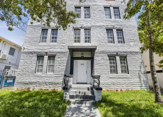 Property at 1563 SW 2nd St Unit 01, Miami, FL, 33135, 0 beds, 1 bath, [object Object]