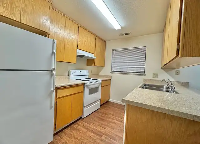 Property at 2300 Notre Dame Blvd, Chico, CA, 95928, 2 beds, 1 bath, [object Object]