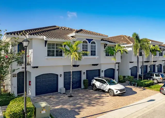 Photo of 6116 Yellow Sun Dr, Lake Worth, FL 33462
