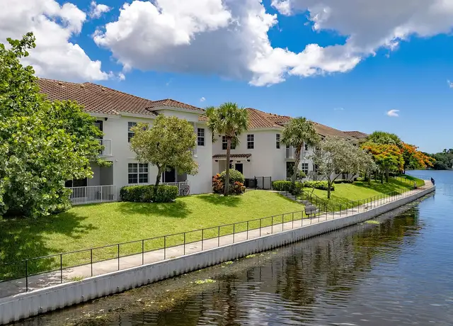 Photo of 6116 Yellow Sun Dr, Lake Worth, FL 33462