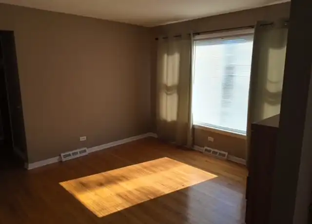 Property at 5249 S Kilpatrick Ave Unit 2nd floor, Chicago, IL, 60632, 1 bed, 1 bath, [object Object]
