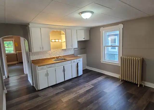Property at 107 Myrtle St, Rochester, NY, 14606, 2 beds, 1 bath, [object Object]