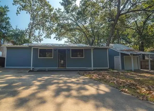 Property at 115 Cottonwood Trl, Gun Barrel City, TX, 75156, 3 beds, 2 baths, [object Object]