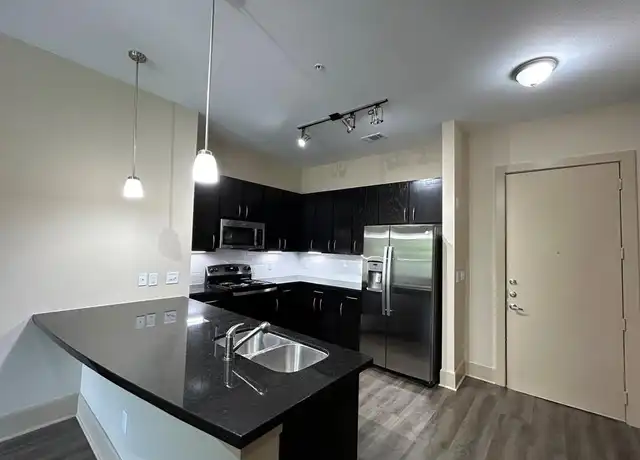 Property at 230 T C Jester Blvd Unit 443, Houston, TX, 77007, 2 beds, 2 baths, [object Object]