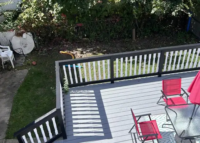 Property at 137 Clinton St Unit 2, Waterbury, CT, 06710, 3 beds, 1 bath, [object Object]