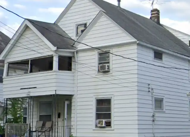 Property at 386 E 152nd St Unit Down, Cleveland, OH, 44110, 2 beds, 1 bath, [object Object]