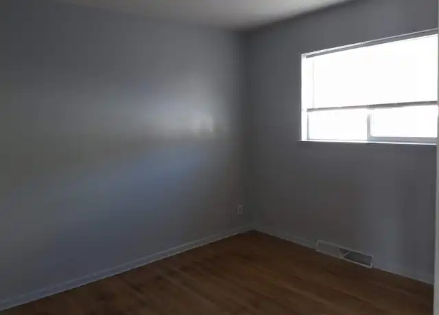Property at S1572 Lake St Unit A, Alma, WI, 54610, 2 beds, 1 bath, [object Object]