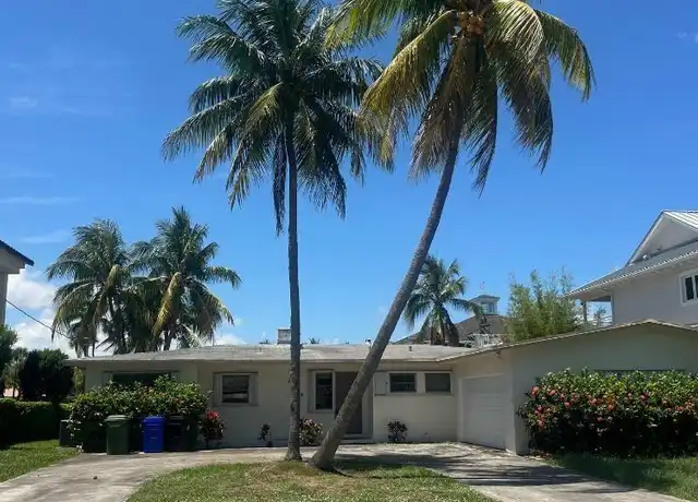 Property at 1625 SE 12th Ct, Fort Lauderdale, FL, 33316, 2 beds, 2 baths, [object Object]