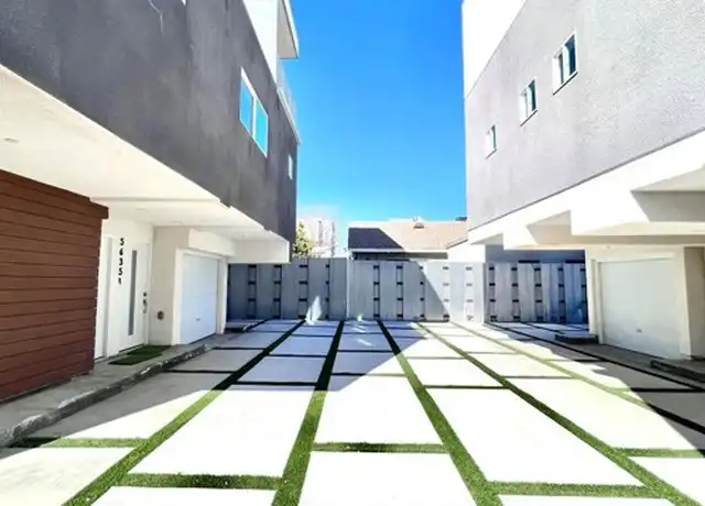 Property at 5635 Klump Ave Unit 1/2, North Hollywood, CA, 91601, 3 beds, 3.5 baths, [object Object]