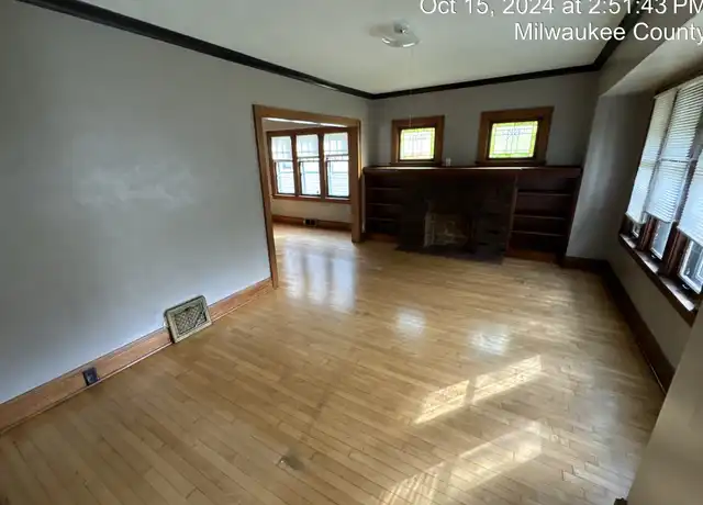 Property at 3024 N 55th St, Milwaukee, WI, 53210, 3 beds, 1 bath, [object Object]