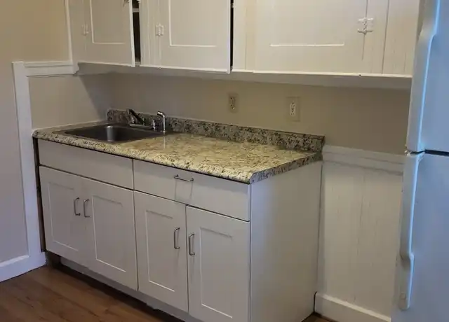 Property at 74 Pecker St, Haverhill, MA, 01830, 1 bed, 1 bath, [object Object]