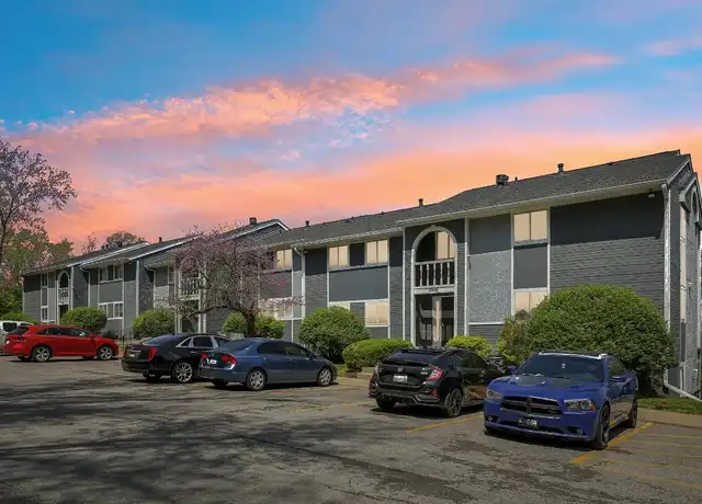 Property at University Villa Apartments - 2966 Francis St, Kansas City, KS, 66103, 1-2 bed, 1 bath, [object Object]