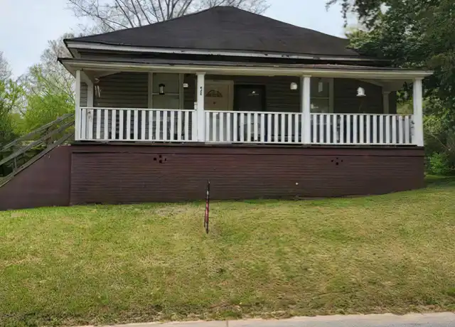 Property at 428 W Cherry St, Griffin, GA, 30223, 2 beds, 1 bath, [object Object]