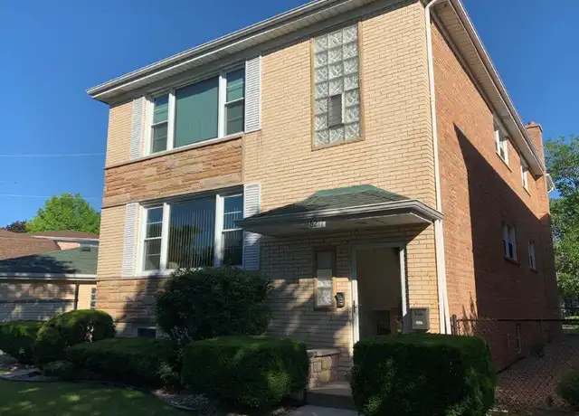 Property at 6217 W Huntington St #2, Chicago, IL, 60646, 3 beds, 1.5 baths, [object Object]