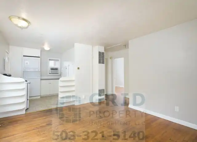 Property at 68 NE Monroe St Unit 68, Portland, OR, 97212, 2 beds, 1 bath, [object Object]