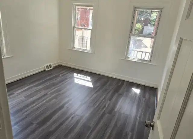 Property at 120 Babcock St Unit 1, Hartford, CT, 06106, 1 bed, 1 bath, [object Object]